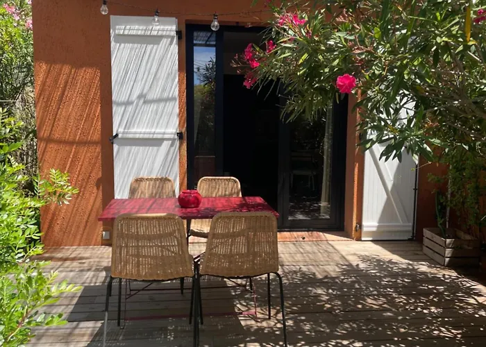 Petite Maison Cocooning A Bormes Les Mimosas